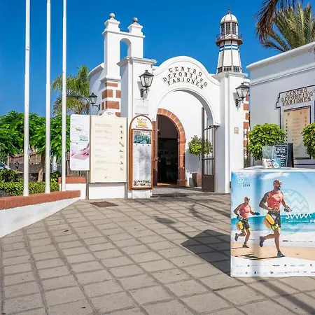 Blue Volcano Apartment, Free Access To The Fariones Sports Center Apartment Puerto del Carmen (Lanzarote)