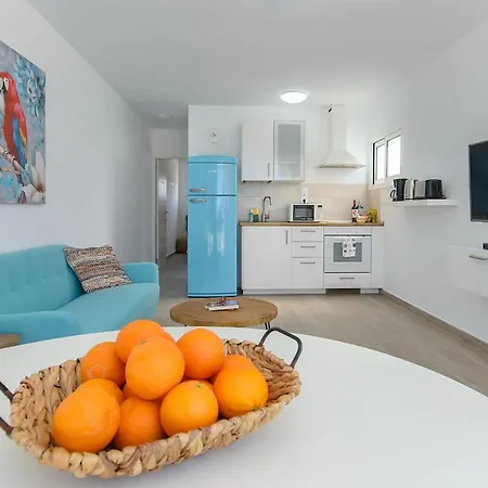 Blue Volcano Apartment, Free Access To The Fariones Sports Center Lejlighed *