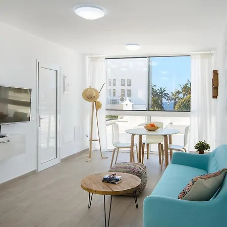 Blue Volcano Apartment, Free Access To The Fariones Sports Center Lejlighed